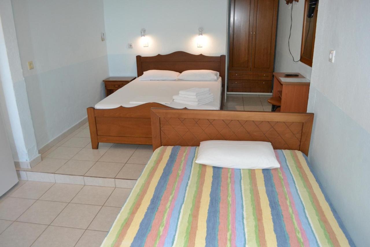 Nikos Rooms Kallithea Kallithea  Extérieur photo